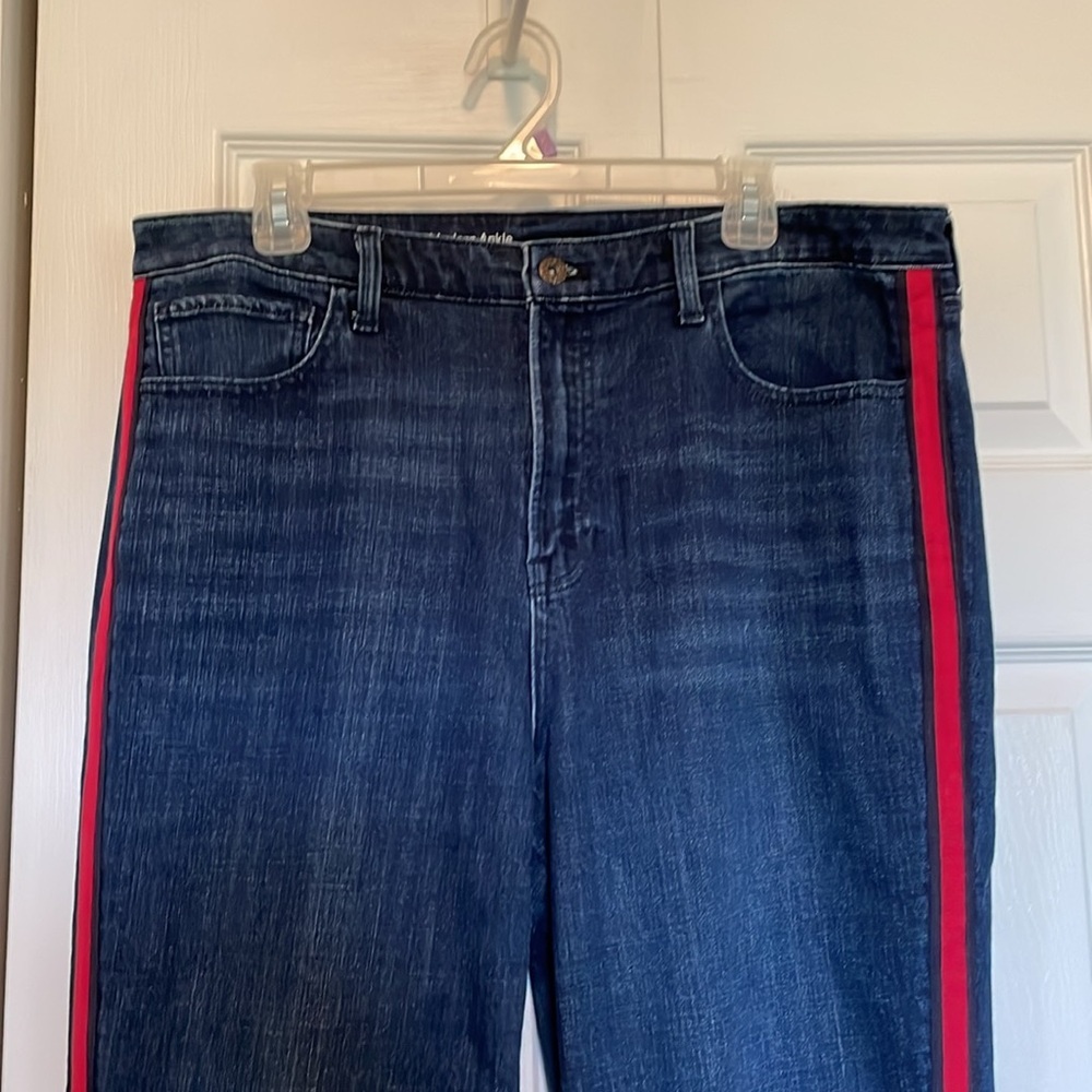 Talbots Flawless Sz 16 high waist modern ankle jeans navy/red vertical stripe